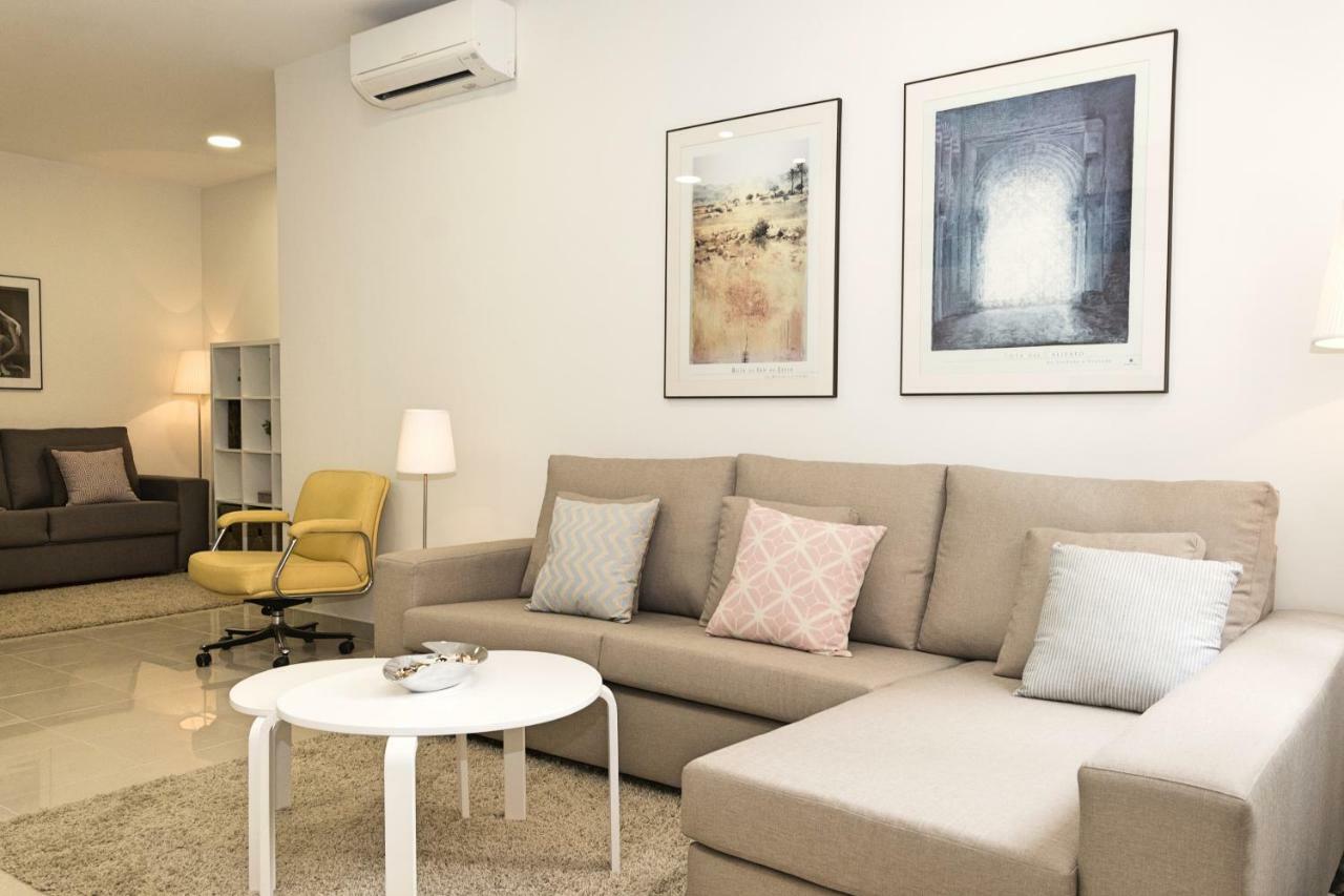 Apartamento Malagueta Gutenberg Apartment มาลากา ภายนอก รูปภาพ